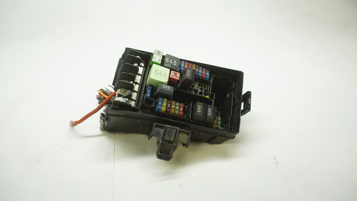 Fuse box image 15