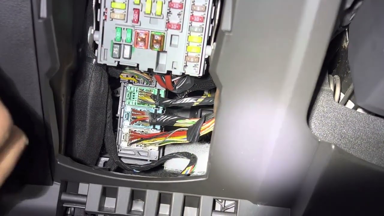 Fuse box image 2