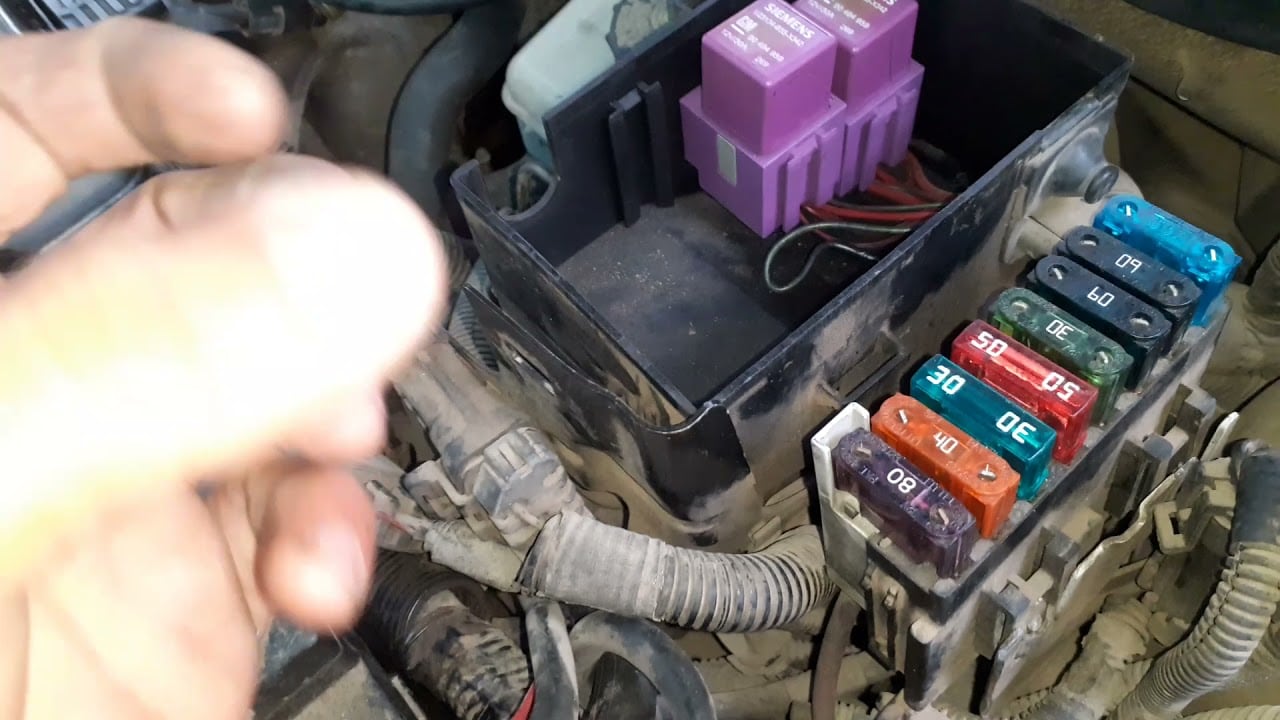 Fuse box image 1