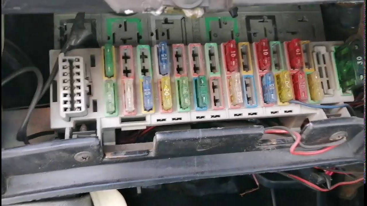 Fuse box image 7