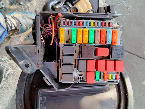 Fuse box image 4