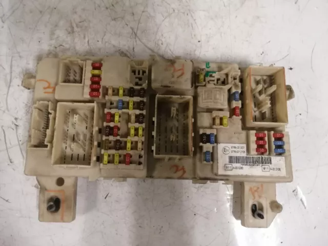 Fuse box image 8