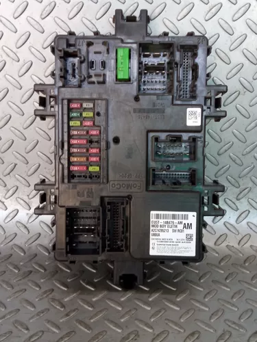 Fuse box image 17