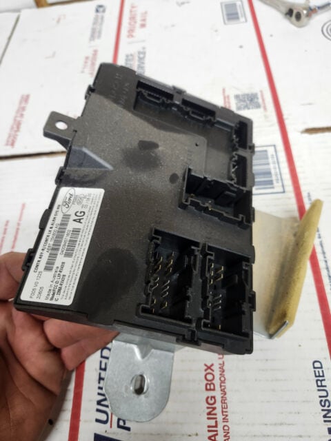 Fuse box image 13