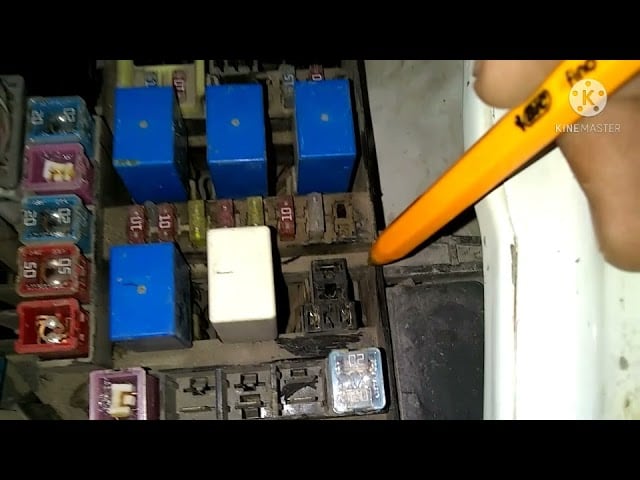 Fuse box image 3