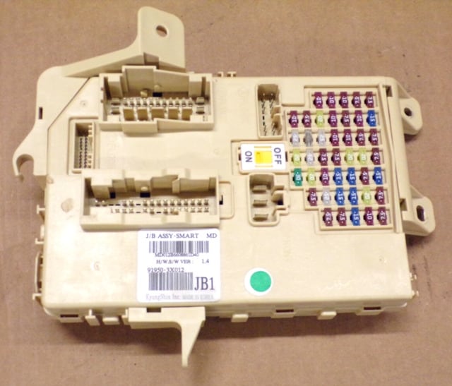 Fuse box image 4