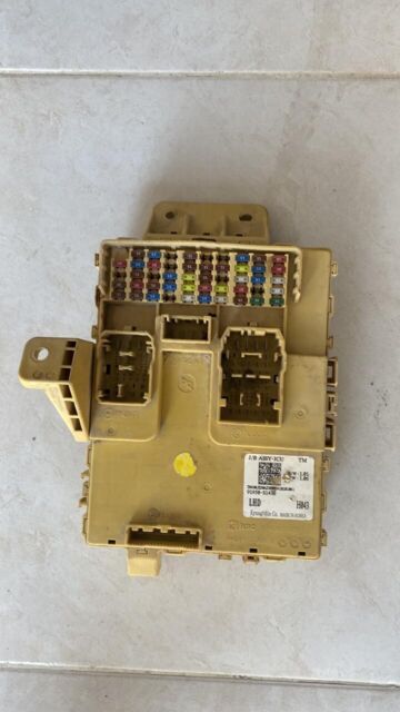 Fuse box image 1