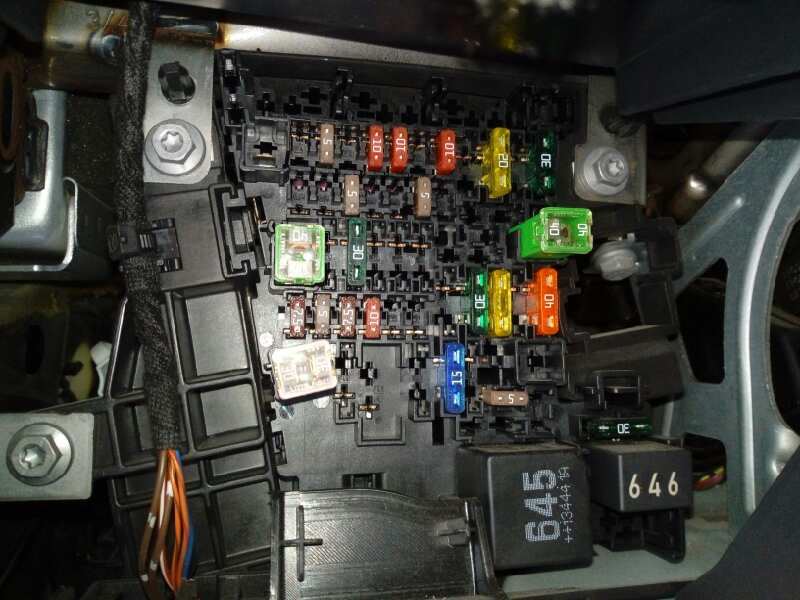 Fuse box image 13