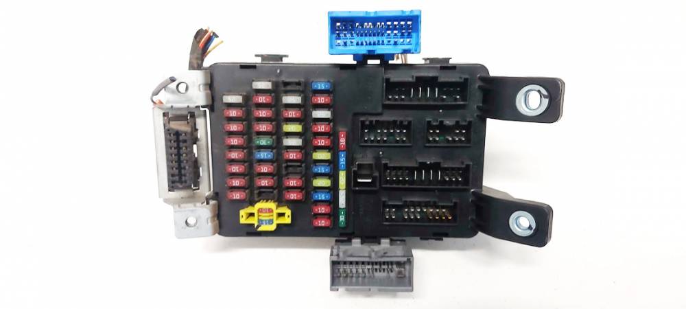 Fuse box image 13