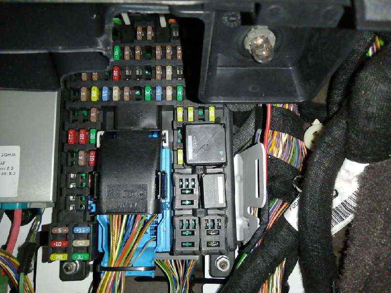 Fuse box image 16