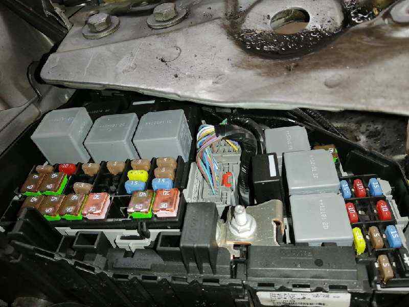 Fuse box image 15