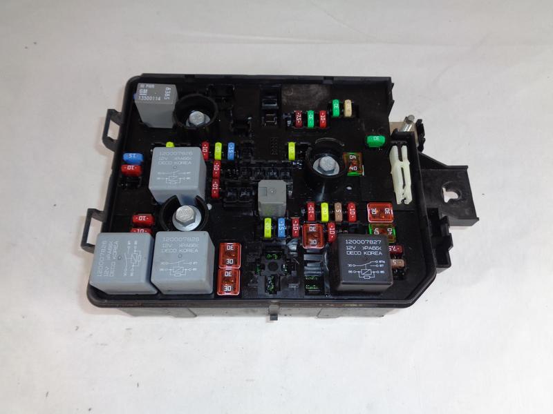 Fuse box image 16