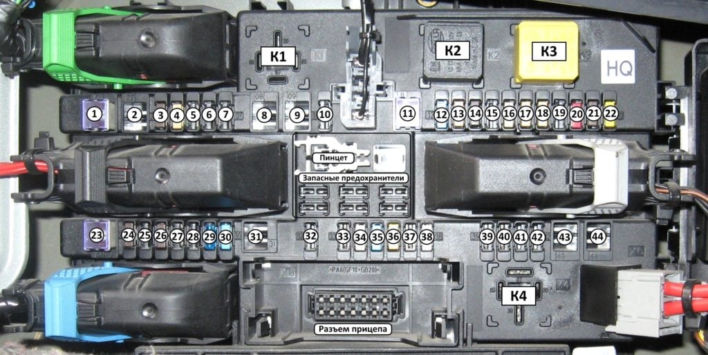 Fuse box image 17