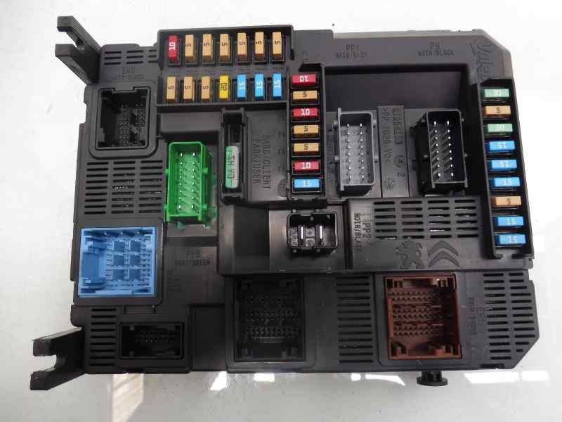 Fuse box image 19