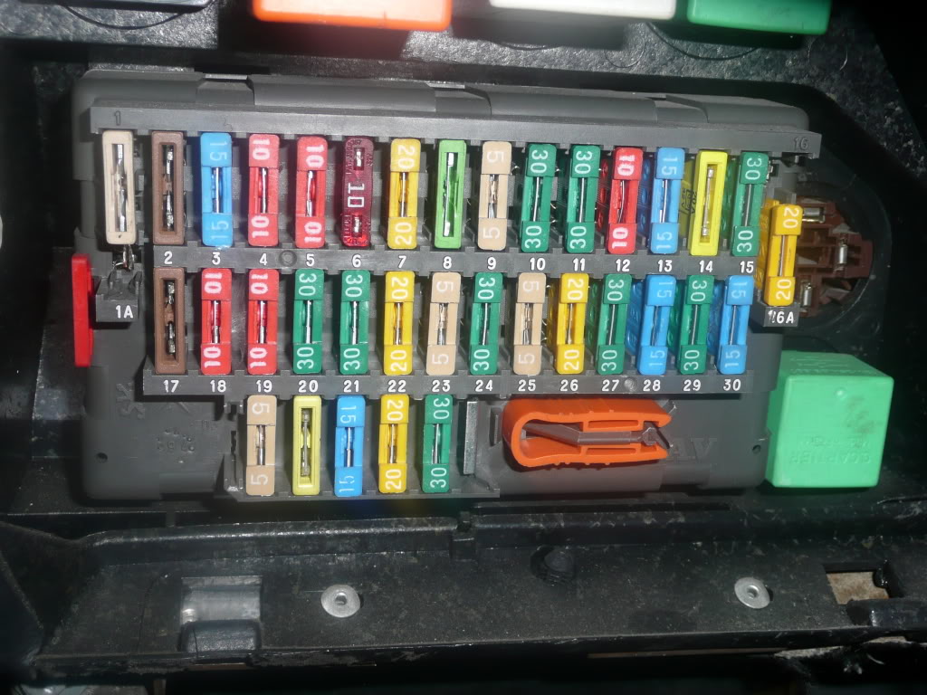 Fuse box image 8