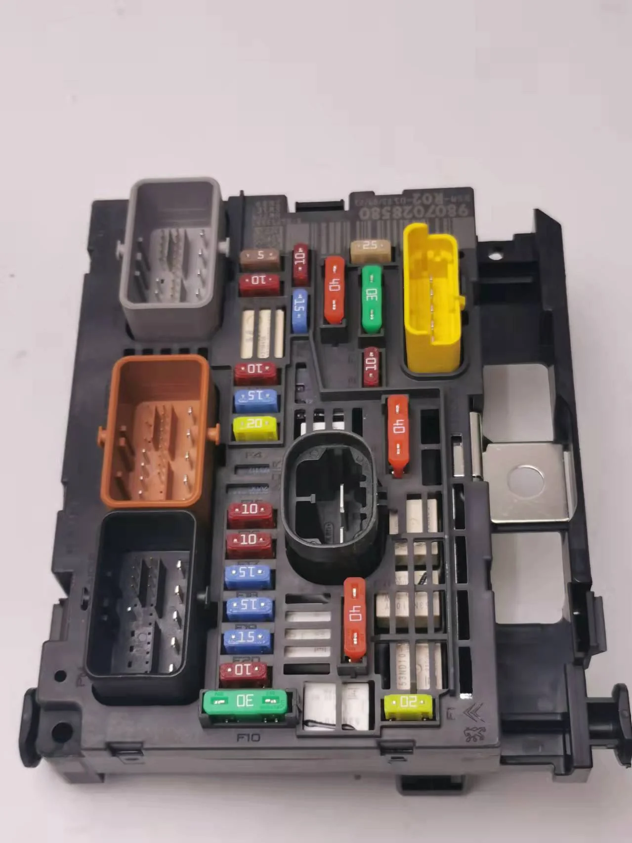 Fuse box image 2