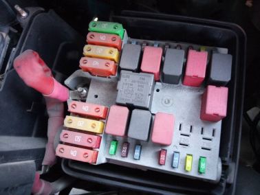 Fuse box image 5