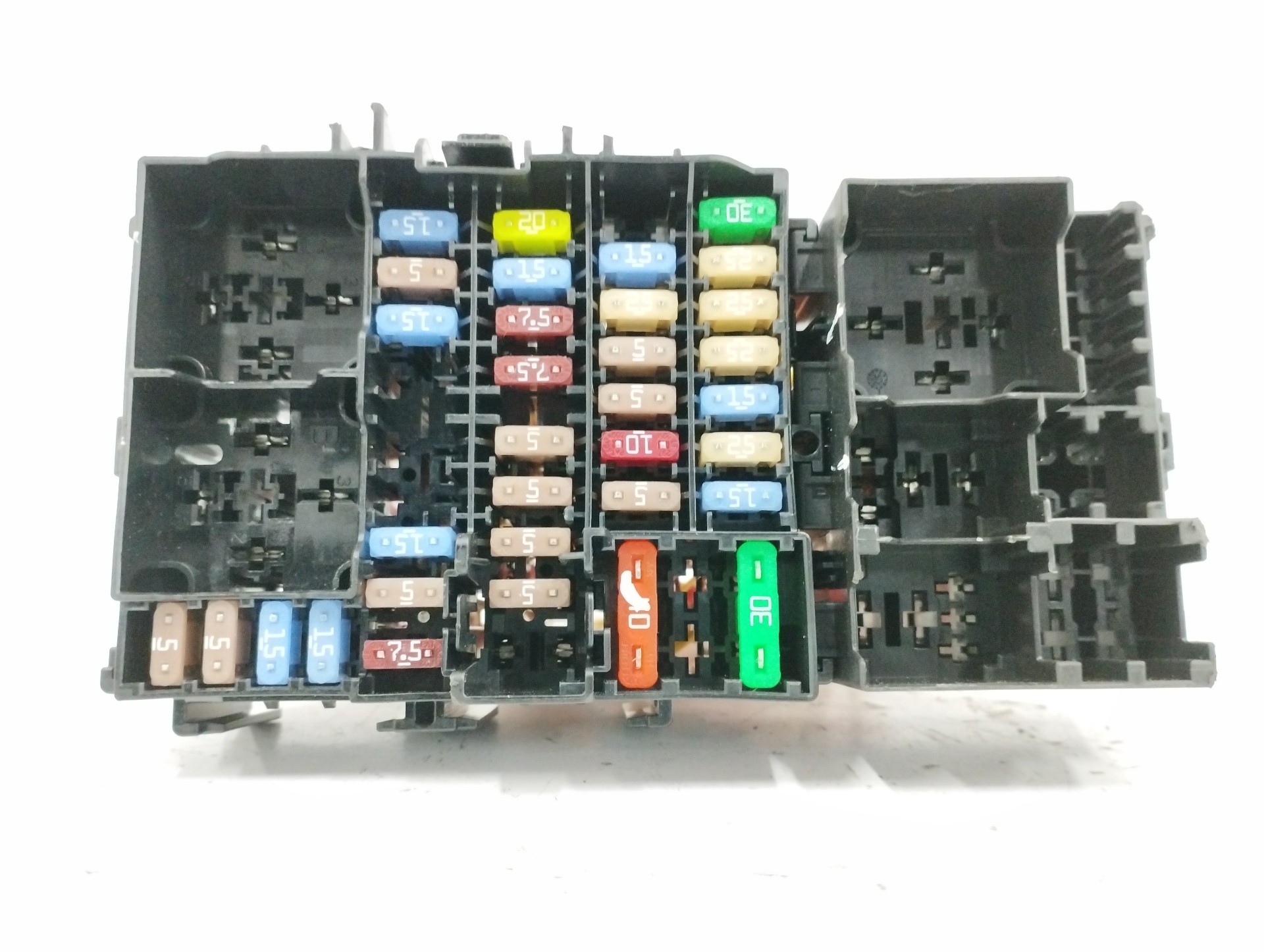 Fuse box image 18