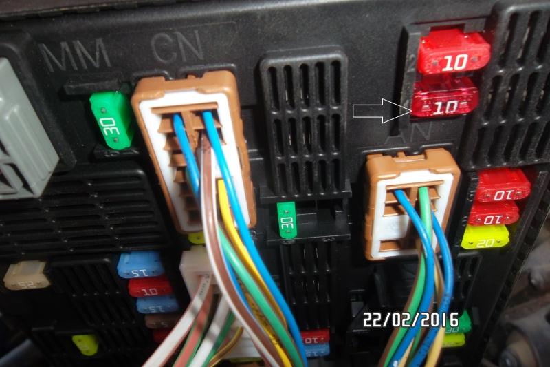 Fuse box image 18