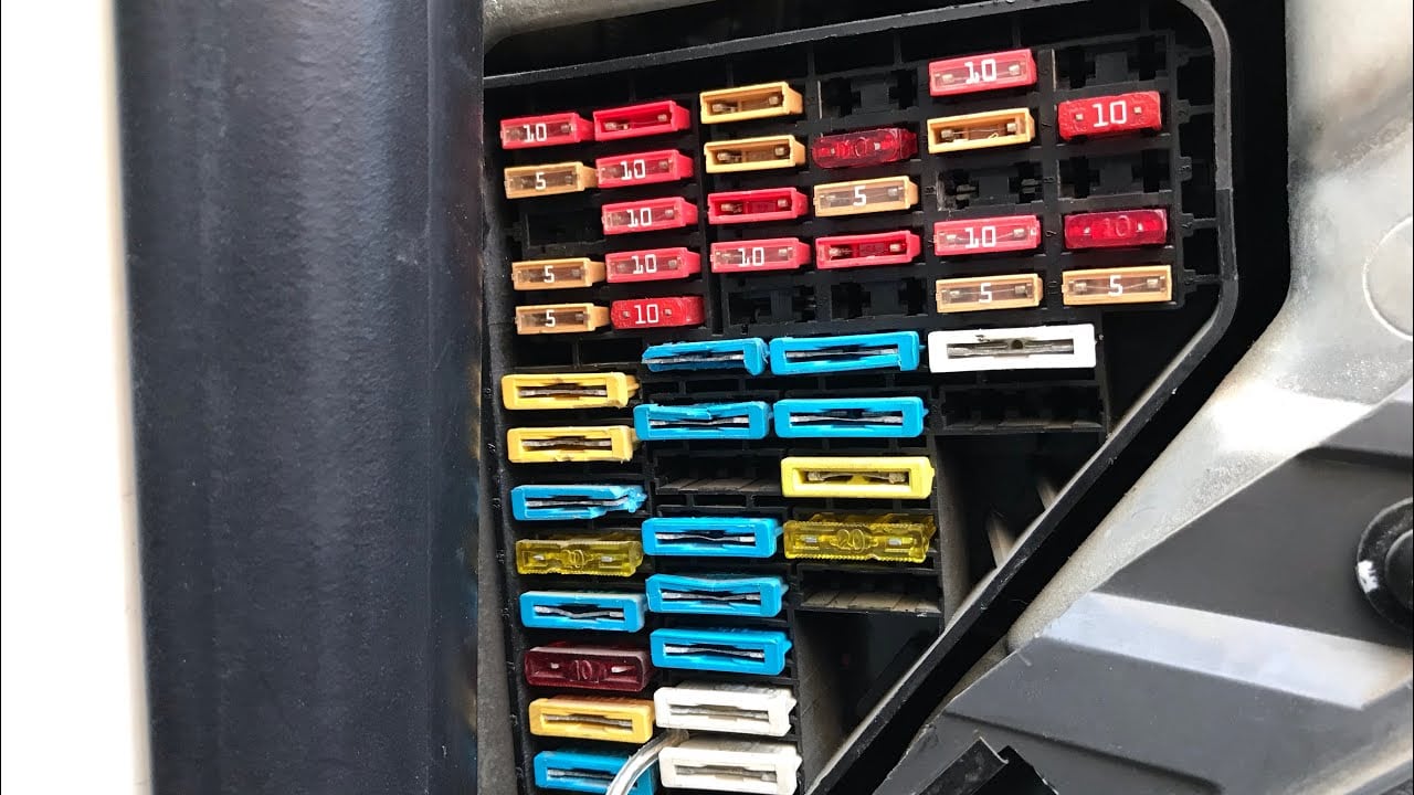 Fuse box image 6