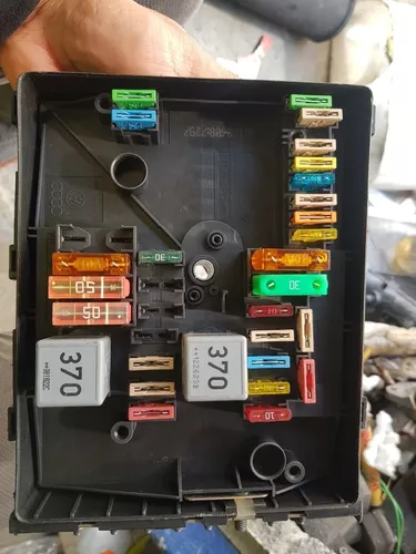 Fuse box image 12