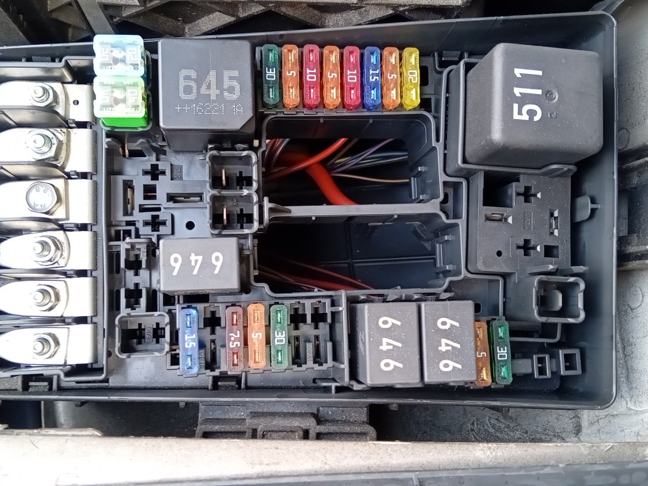 Fuse box image 7