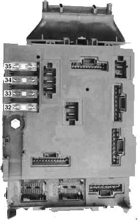 Fuse box image 11