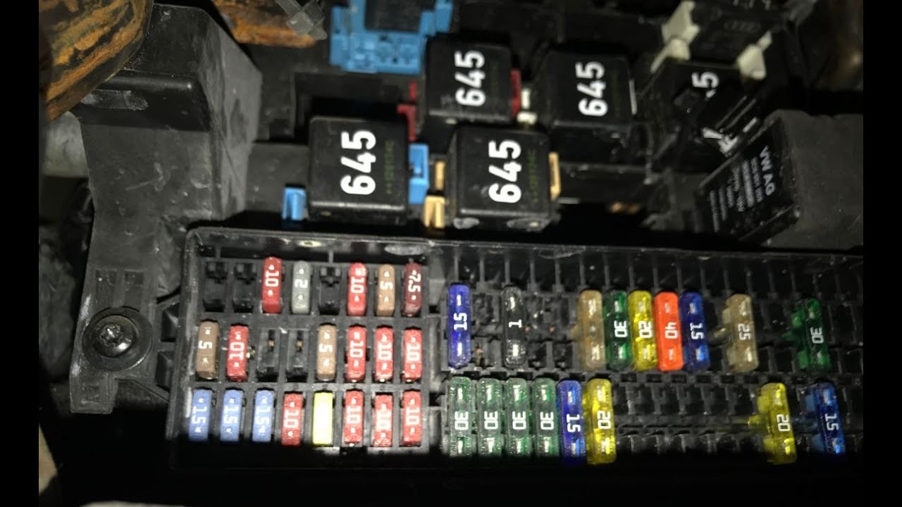 Fuse box image 9