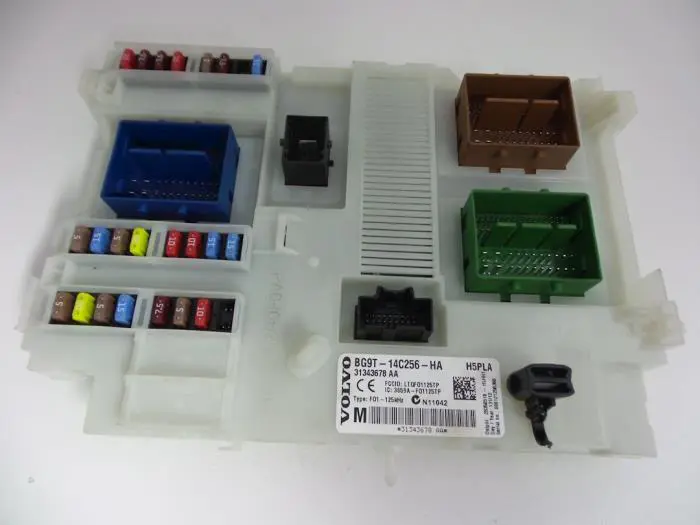 Fuse box image 12